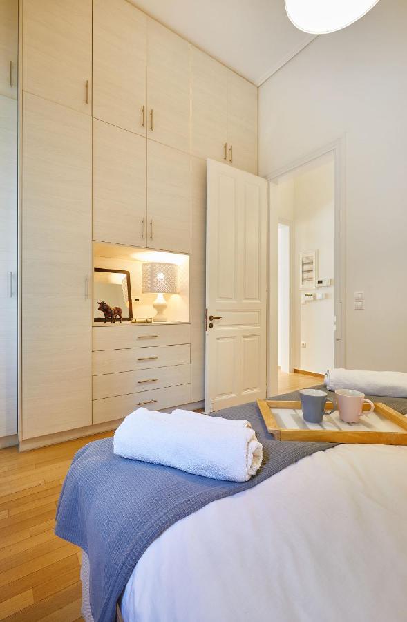 Chloe Boutique Apartments Plaka Atene Esterno foto