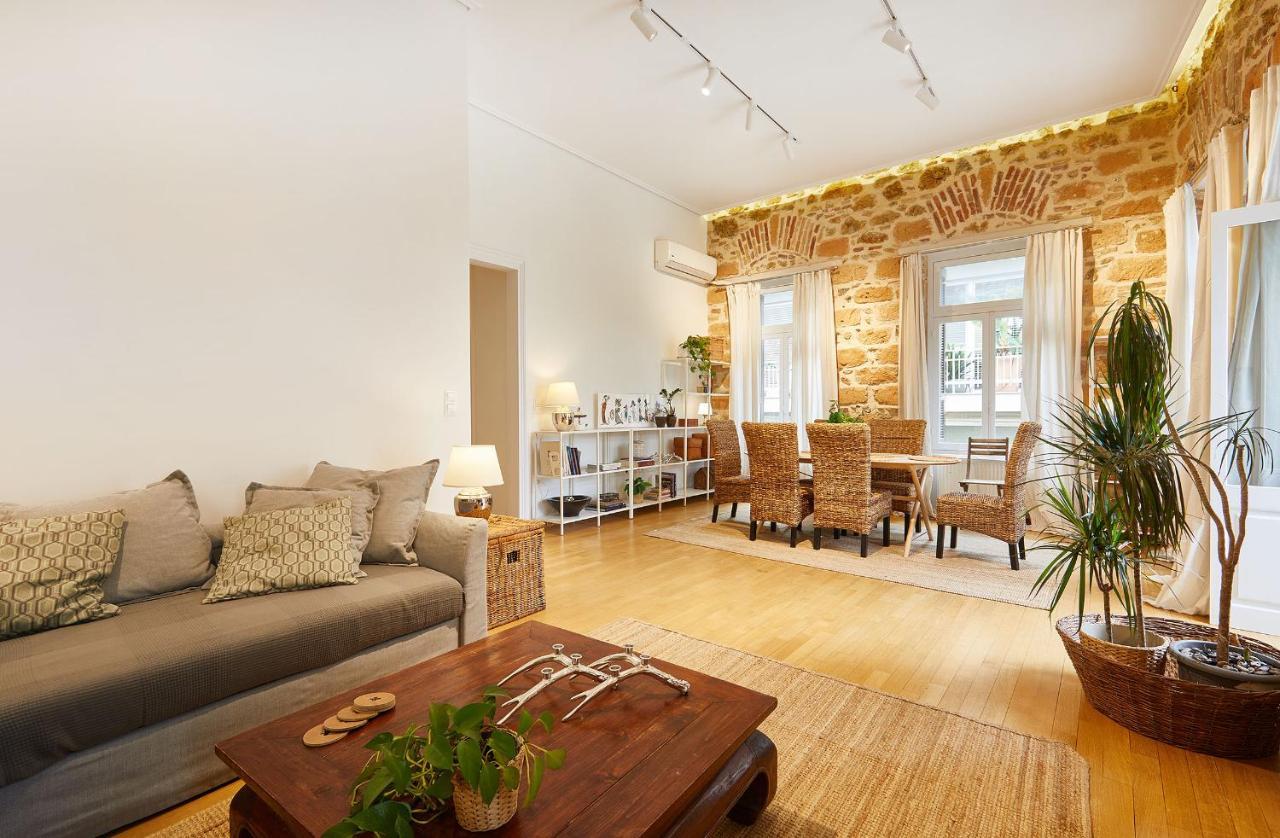 Chloe Boutique Apartments Plaka Atene Esterno foto