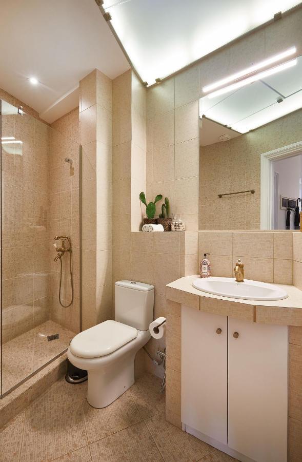 Chloe Boutique Apartments Plaka Atene Esterno foto